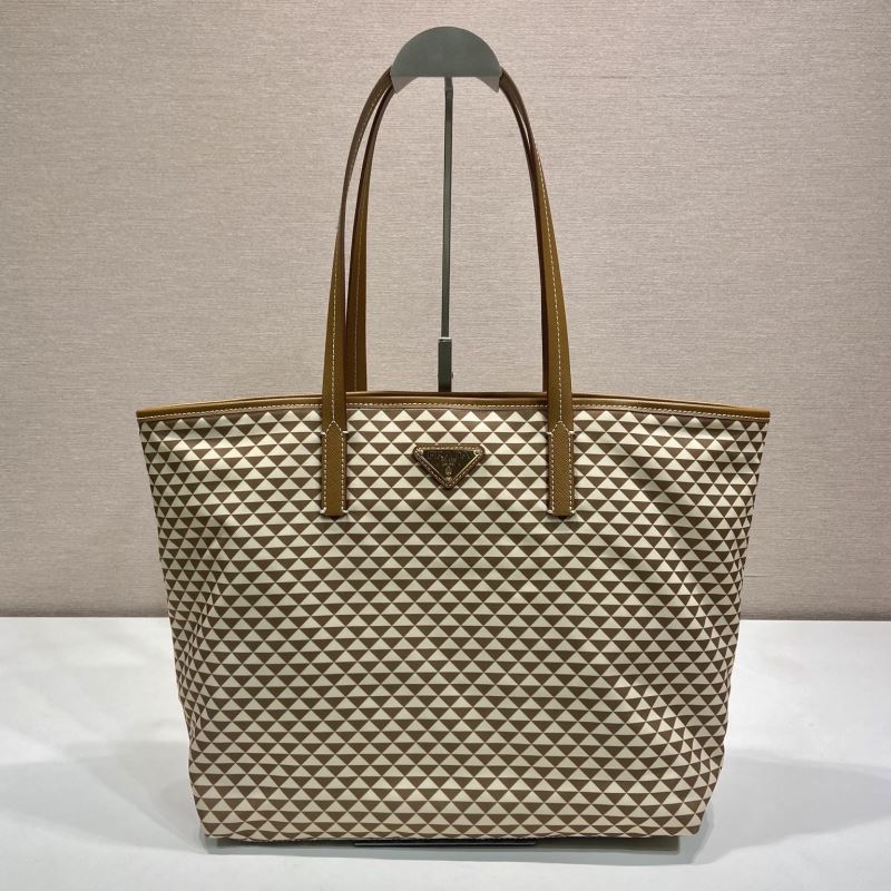 Pra*a tote bags